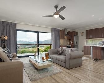 Constantia Vista Guest House - Constantia - Living room