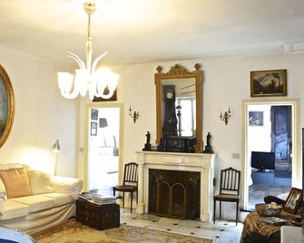La Terrazza dei Pelargoni B&B - Ventimiglia - Vardagsrum