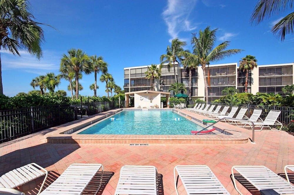 Sundial T201 - سانيبيل - حوض السباحة