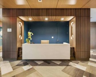 Resort-Style Apartments near The Galleria - Houston