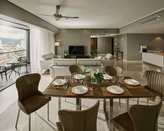 Trillion Suites By Slg - Kuala Lumpur - Comedor
