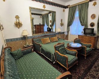 Imre Guest House - בודפשט - סלון