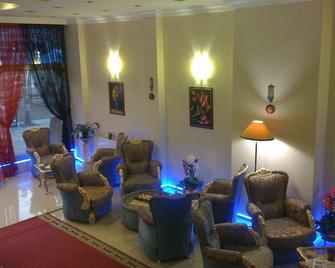 Hotel Temel - Kars - Living room
