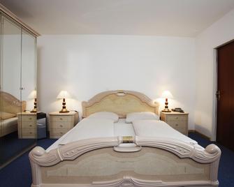 Zum Spalenbrunnen - Basilea - Habitación