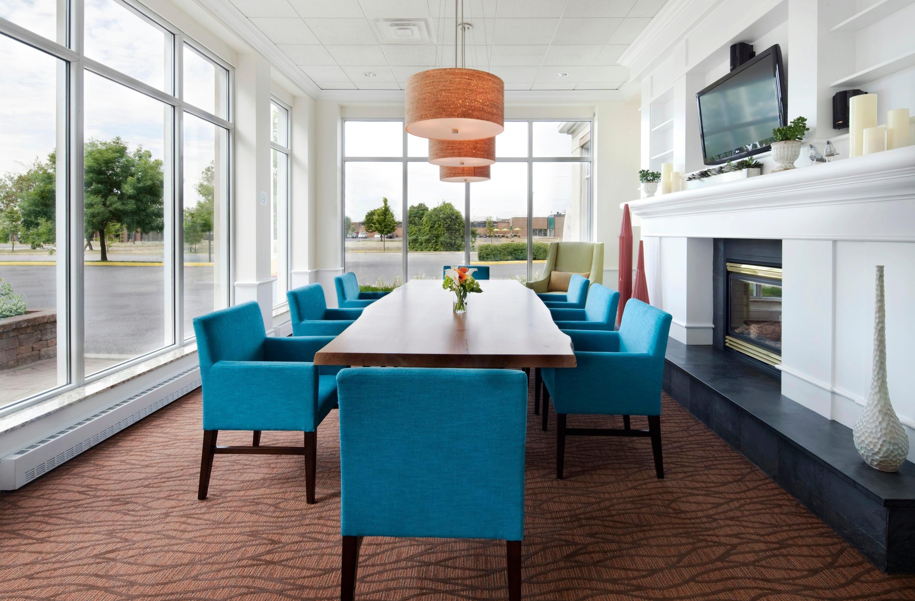 هيلتون جاردن إن مونتريال إيربورت