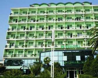 Eurotel - Grottammare - Κτίριο
