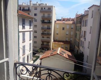 Nice Center Room - Nice - Balcon