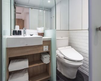 Hotel Relax II - Taipéi - Baño