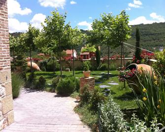 Complejo Rural El Marañal - Atanzón - Vista del exterior
