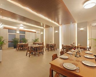 Hotel Tragopan - Dimāpur - Restaurant