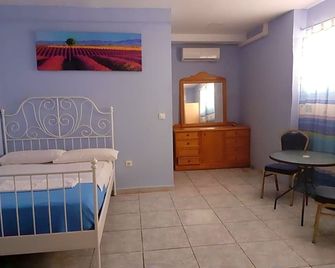 Tenerife Hostel - Los Cristianos