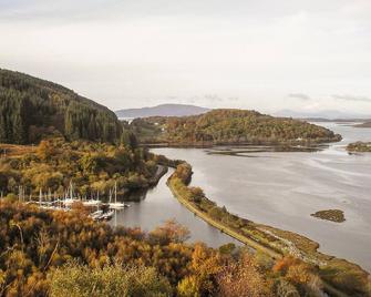 Seaview-barsloisnach Cottage - Lochgilphead