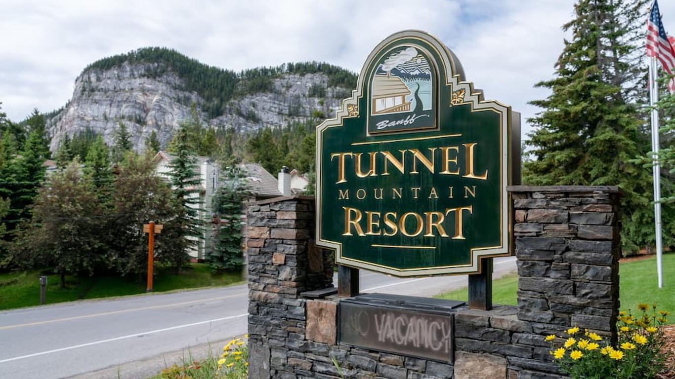 Tunnel Mountain Resort