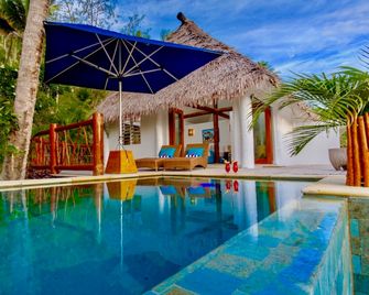 Tropica Island Resort-Adults Only - Malolo Island - Piscina
