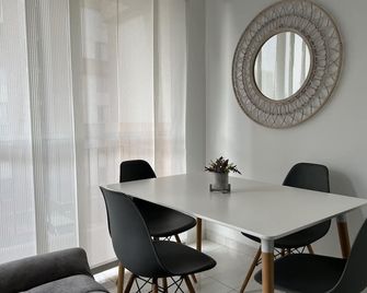 Moderno Apartamento Valle del Lili - Cali - Dining room