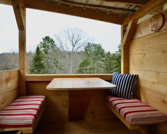 Tiny Cabin On Blue Hill Farm - Blue Hill - Balcón