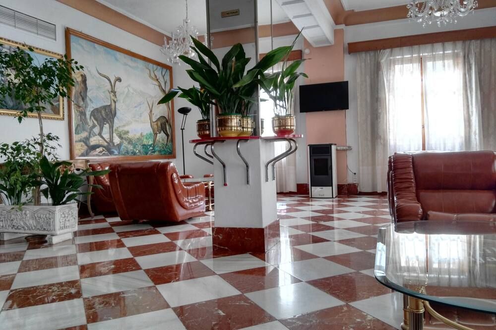 Castillo Lanjaron - Lanjarón - Recepción