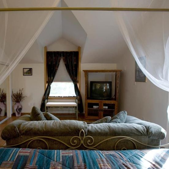 Other view of Abbey Archway Inn