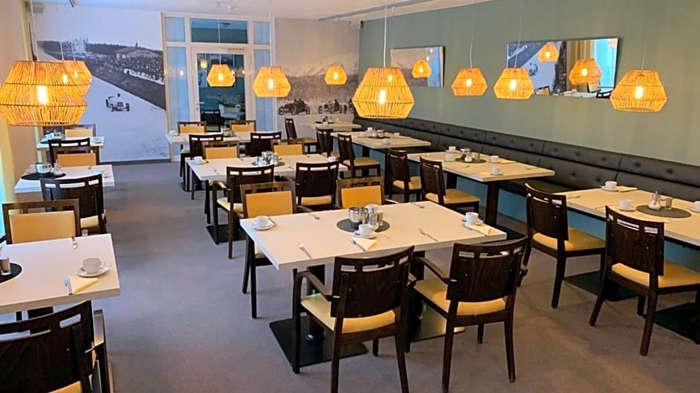 Hotel Garni Max Zwo