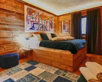 Art Hotel Grandes Murailles - Valtournenche - Bedroom