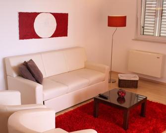 Hotel Villa Annette - Rabac - Sala de estar