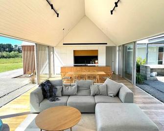 Te Whare Waipara\n\n - Waipara - Sala de estar