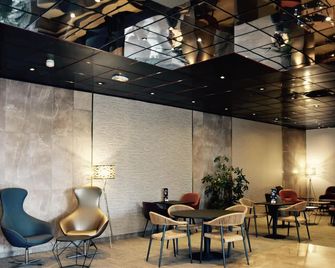 ibis Paris Porte de Bercy - Шарантон-ле-Пон - Лоббі