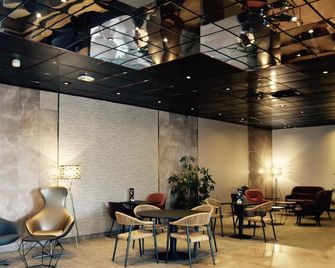 ibis Paris Porte de Bercy - Charenton-le-Pont - Lobby