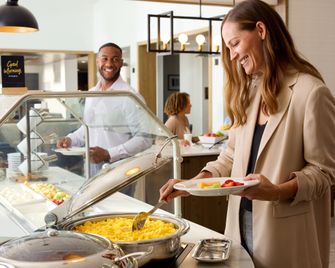 Staybridge Suites Addison - Dallas North by IHG - Addison - Restaurant