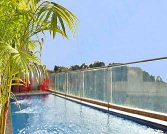Skywater Villas And Lifestyle - Igatpuri - Pool