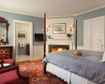 Harbor Light Inn - Marblehead