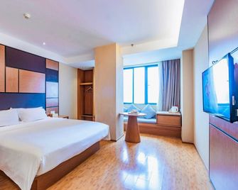 Ji Hotel (Haining Haichang South Road Leather City) - Jiaxing - Bedroom