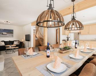 Pistenblick Chalet - Sankt Margarethen im Lungau - Їдальня