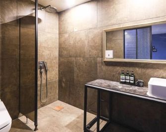 2 Heaven Hotel - Busan