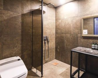 2 Heaven Hotel - Busan