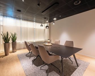 Hotel Spirgarten - ציריך - חדר אוכל