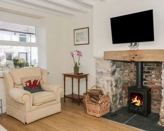 27 Borthyn - Ruthin