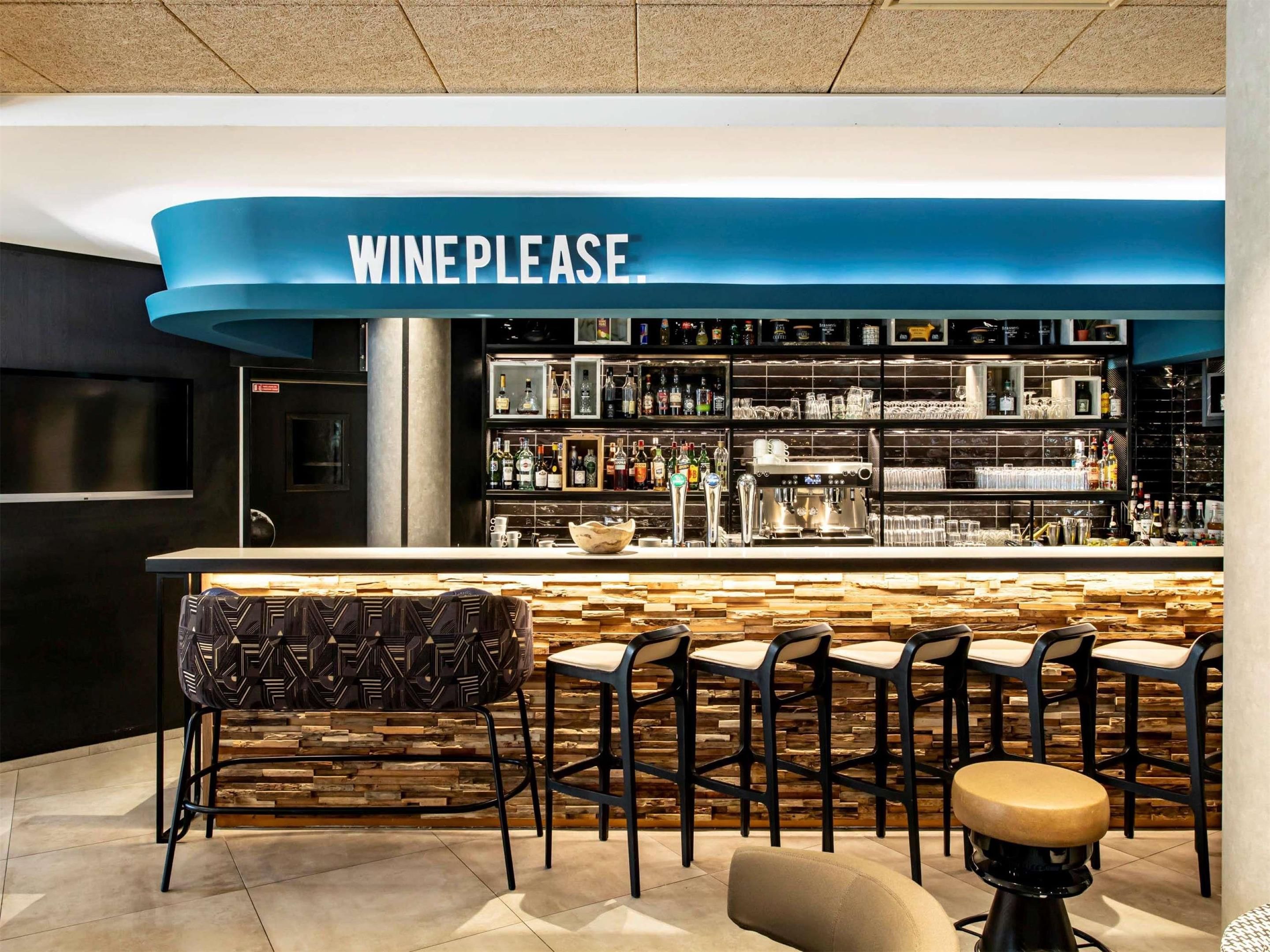 Novotel Beaune - בון - בר