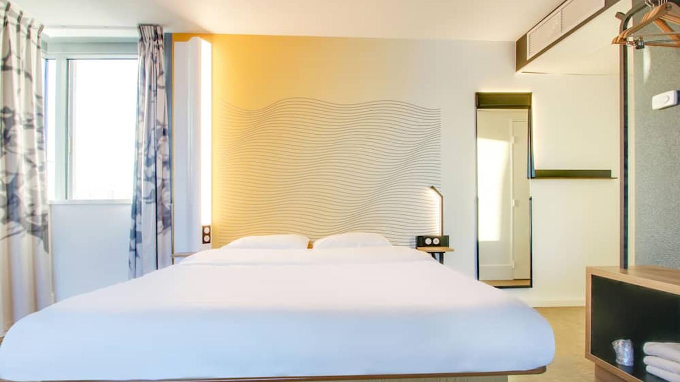 โรงแรม B&B แรมส์ เบซอนเนส