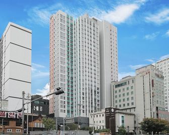 Elmomento Sasang - Busan - Building