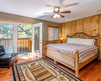 Stonebrook Resort - Adult Only - Estes Park - Bedroom