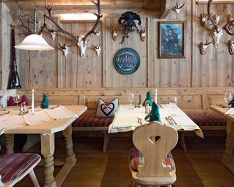 Hotel Bergland - Pertisau - Restaurante