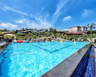 Jeju I've Hotel & Resort - Seogwipo - Pool