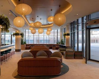 Avani Mooloolaba Beach Hotel - Mooloolaba - Lounge