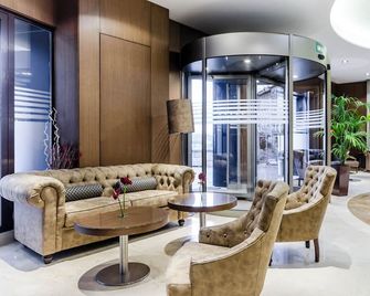 Hotel Reina Cristina - Terol - Vestíbul
