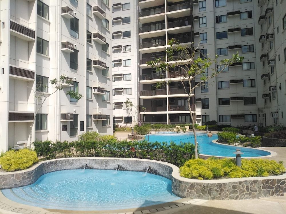 One Tagaytay chills out your day in tranquility - تاجايتاى - حوض السباحة