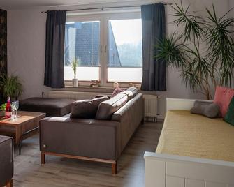Ferienwohnung am Bismarckturm - Bodenwerder - Wohnzimmer
