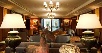 Royal Hotel Oran - MGallery by Sofitel - Orán - Sala de estar