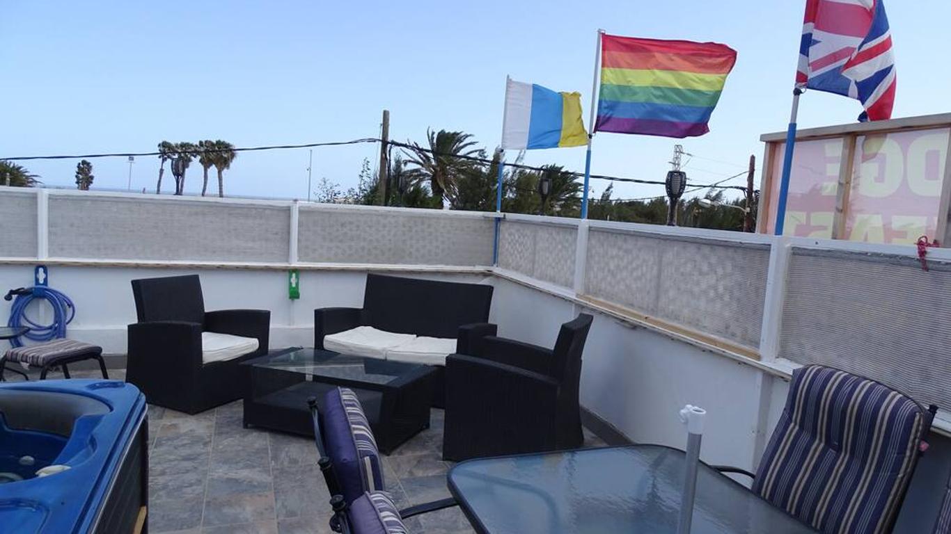 Rickaty Lodge Bed and Breakfast, Airport Hotel, Hotel de aeropuerto, Las Palmas Airport, Gran Canaria Airport, LPA, Spain