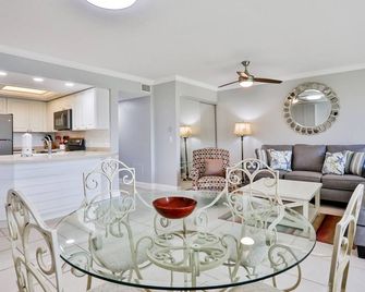 Midnight Cove II 823 - Siesta Key - Dining room